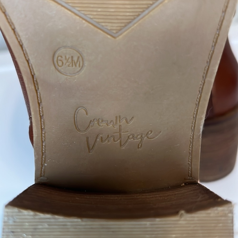 Crown Vintage Brown Faux Leather Booties Size 6.5 - Picture 6 of 8